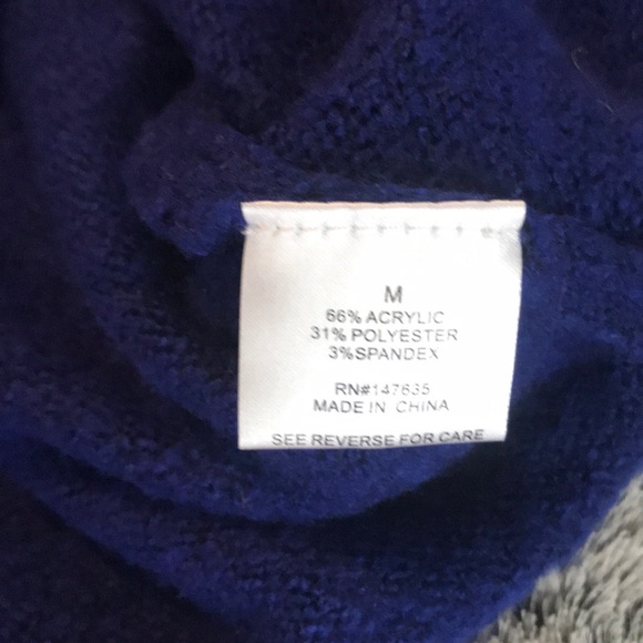 Last one! S. Romeo+Juliet Couture sweater - Picture 4 of 4